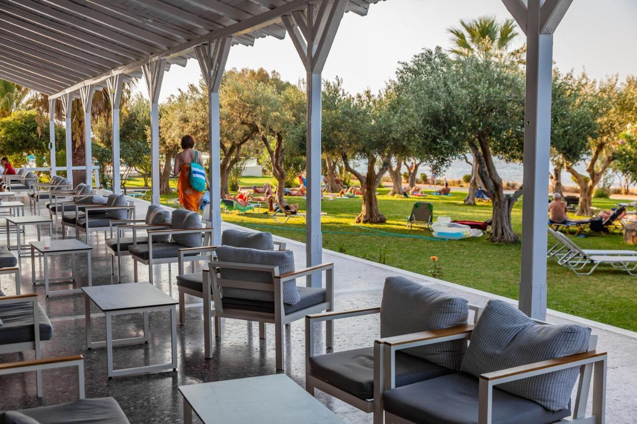 Calamos Beach Family Club Kálamos Buitenkant foto